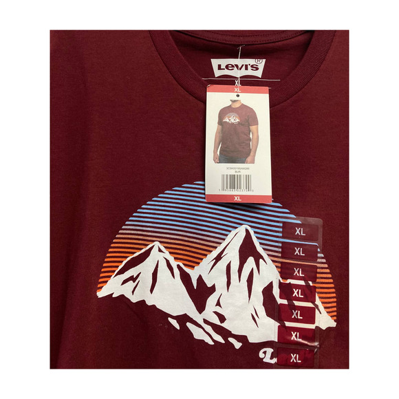 Levi's Graphic T-Shirt Burgundy XL Short Sleeve Mountainsu - Picture 3 of 5
